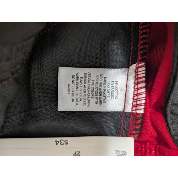 NEW! St. Johns Bay Womens 2P Capri Pants Red Mid Rise Stretch Slender Security - Picture 7 of 8